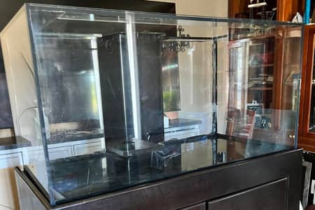 which glass is best for aquarium